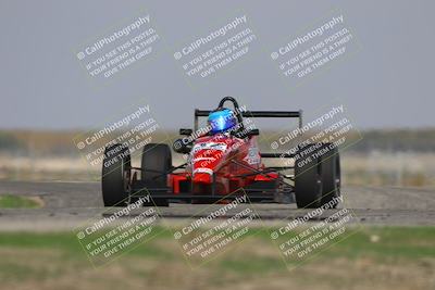 media/Oct-25-2025-CalClub SCCA (Sat) [[34c778dfbe]]/Group 3/Qualifying/